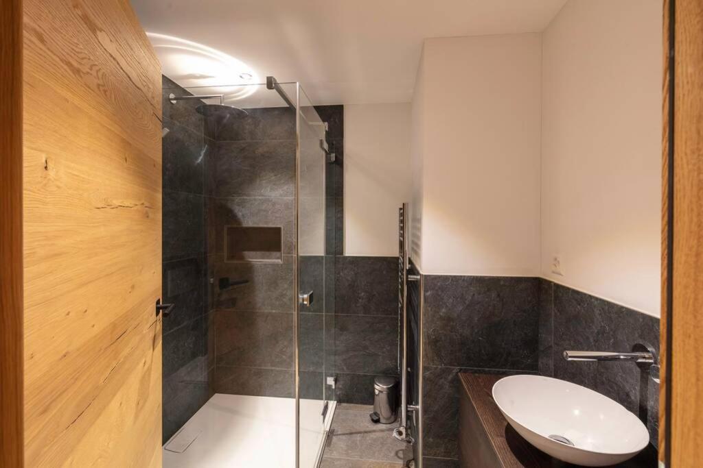 Holiday home Exklusives Mit Traumhafter See- Und Bergsicht *