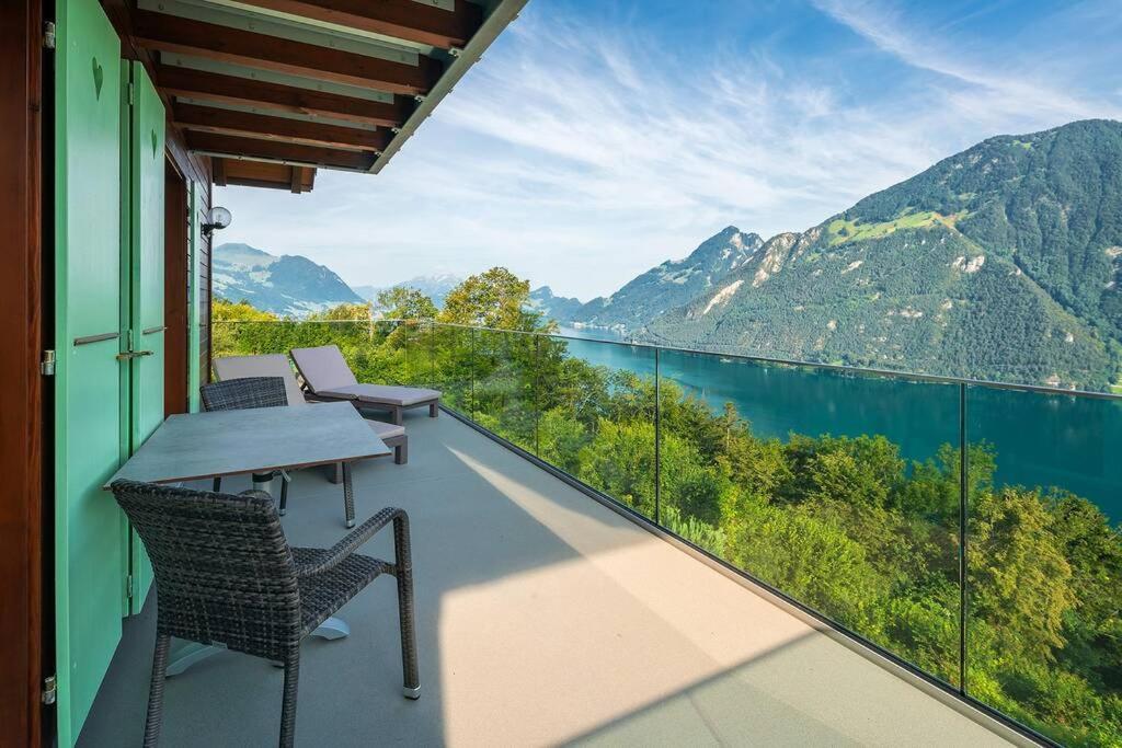 Casa de Férias Exklusives Mit Traumhafter See- Und Bergsicht Seelisberg