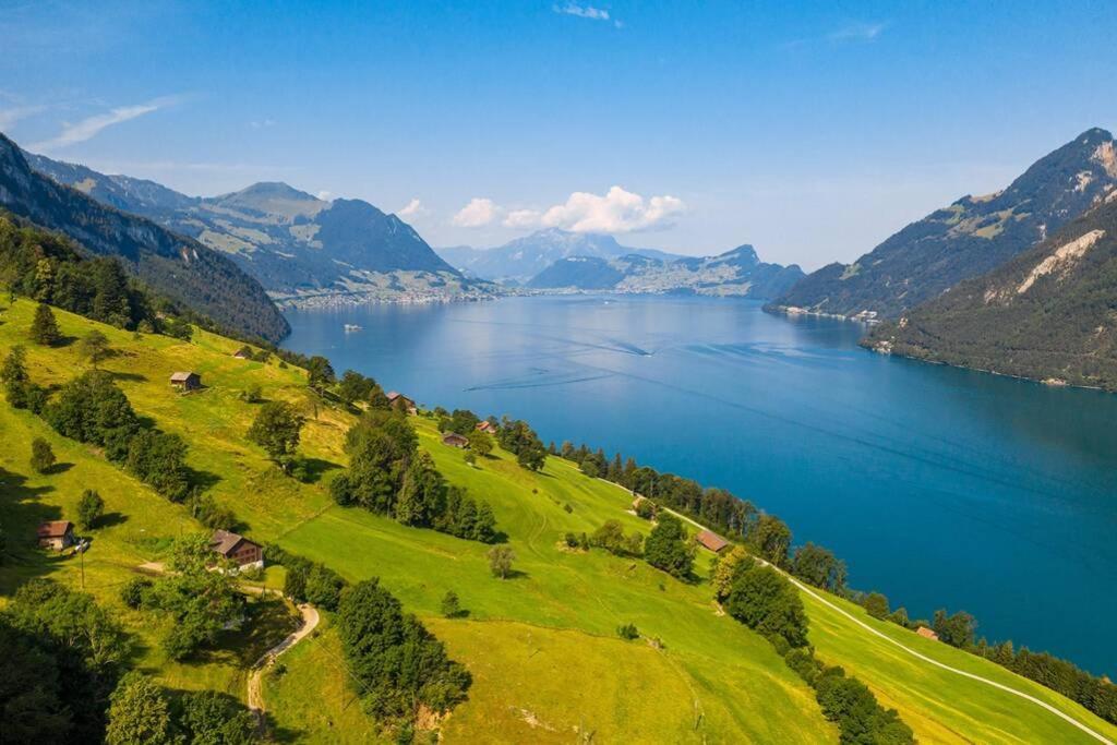 Exklusives Mit Traumhafter See- Und Bergsicht *